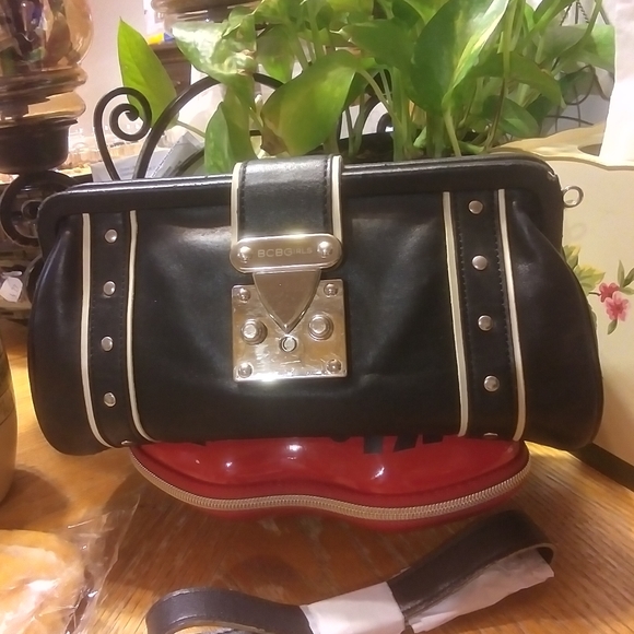 BAG - Picture 3 of 4